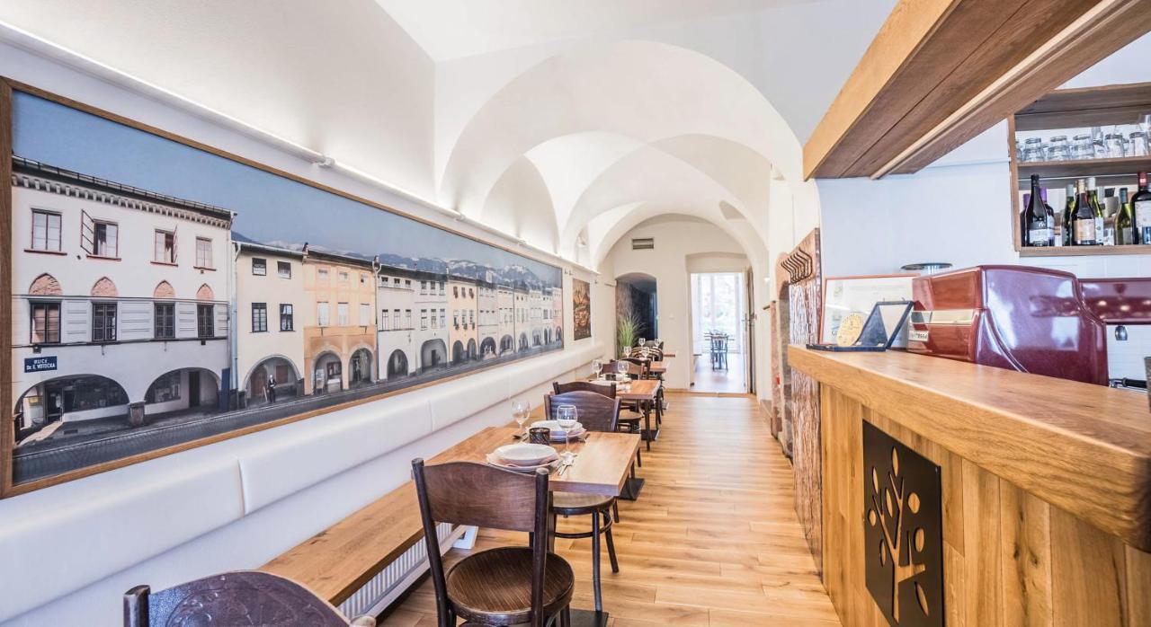Penzion A Restaurace 14 Hostinne  Bagian luar foto
